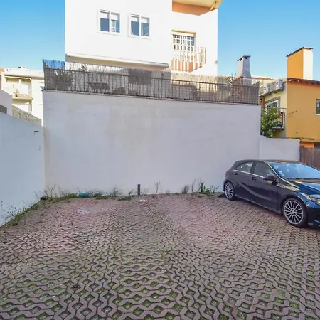 Charming Seaview Three Bedroom Cruz Quebrada